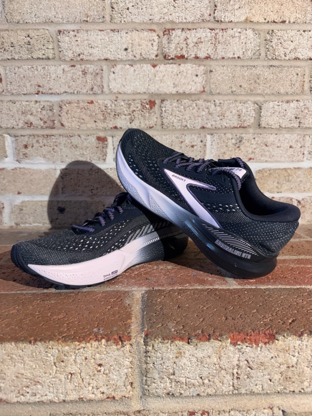 Women’s Brooks Adrenaline GTS 24